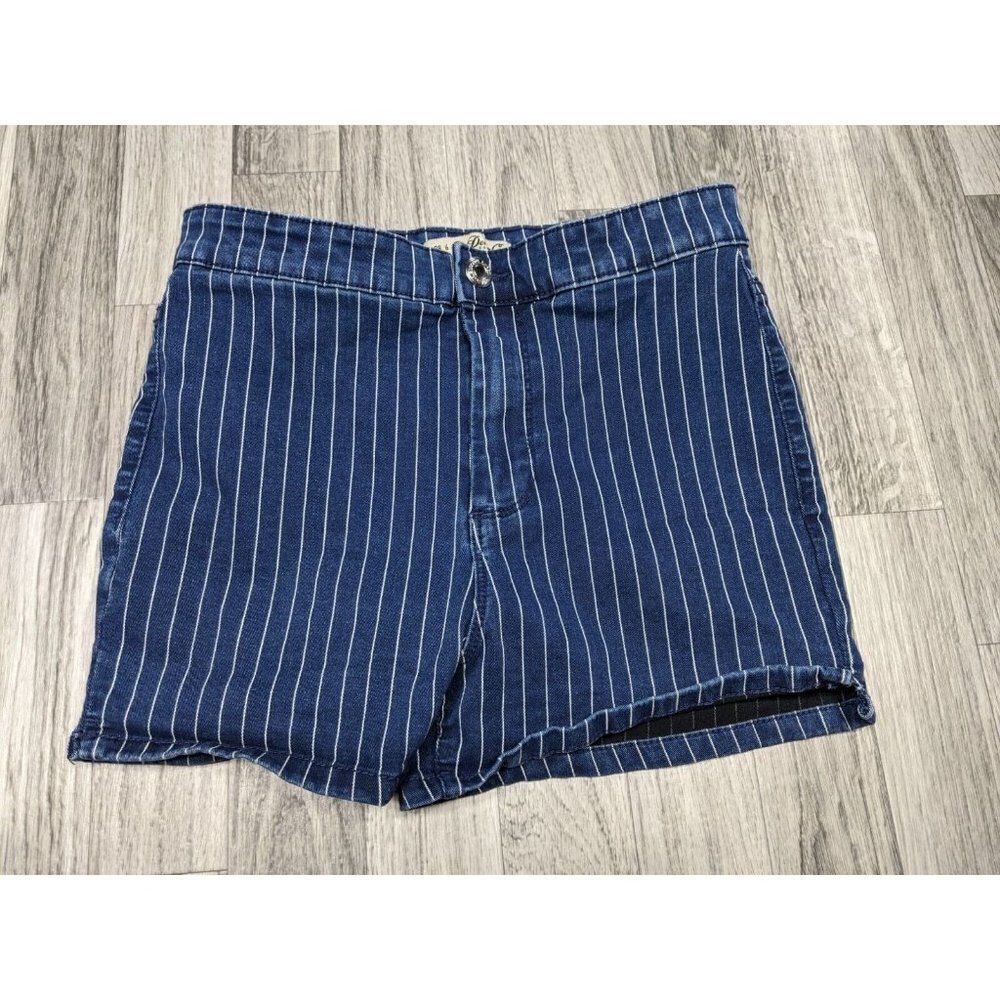 Denim Co. Womens Size 6 Blue White Striped Denim Blue Jean Shorts